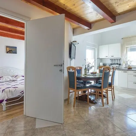 Apartment Lisicak